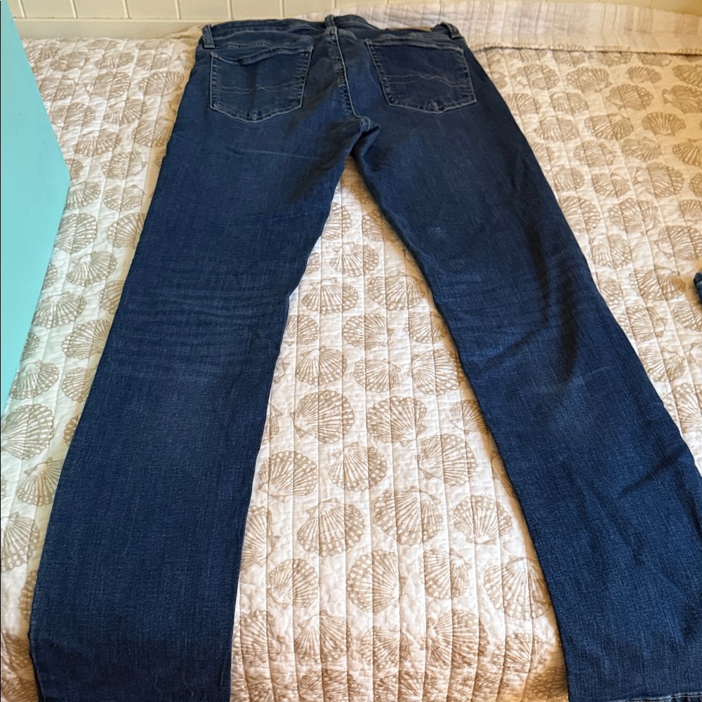 Lucky Brand Women's Straight Leg Jeans in Dark Blue Denim - Picture 5 of 5